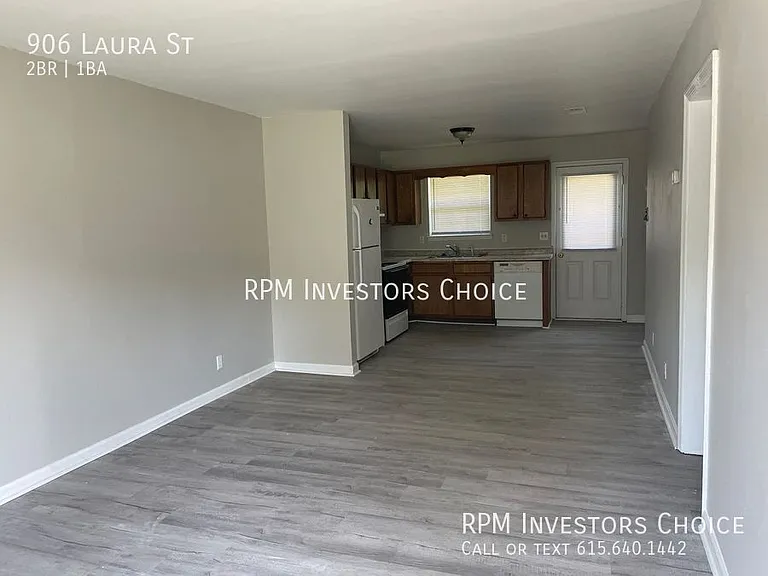 906 Laura St — Photo 4