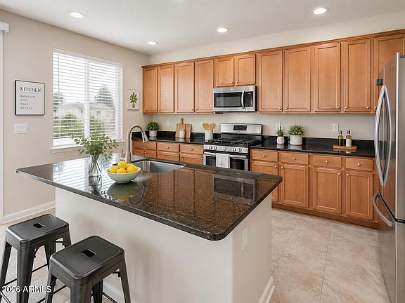 5th image of 5011 S CARLYLE Drive