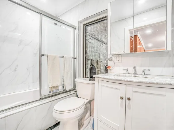 119-12 83rd Avenue image 22 of 26