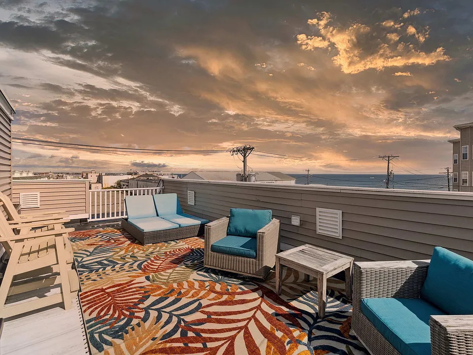 18 Ocean St #1