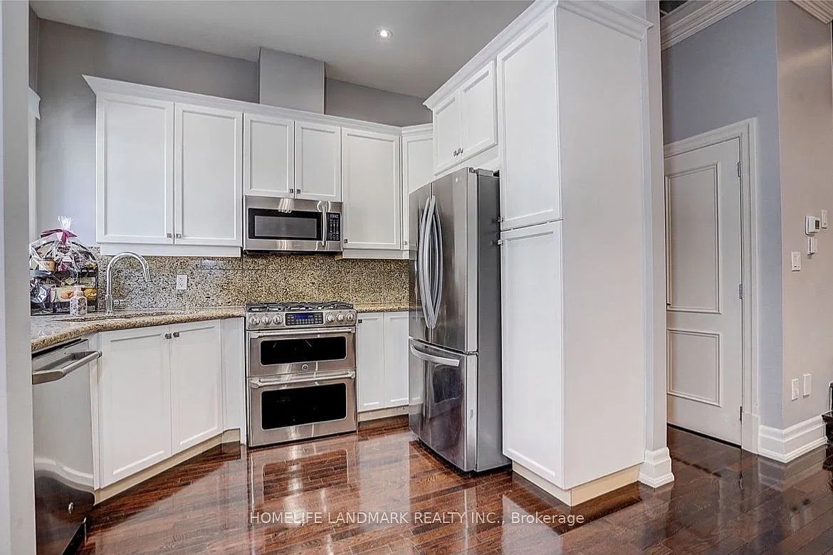 4 bed, $5,000 — Photo 4