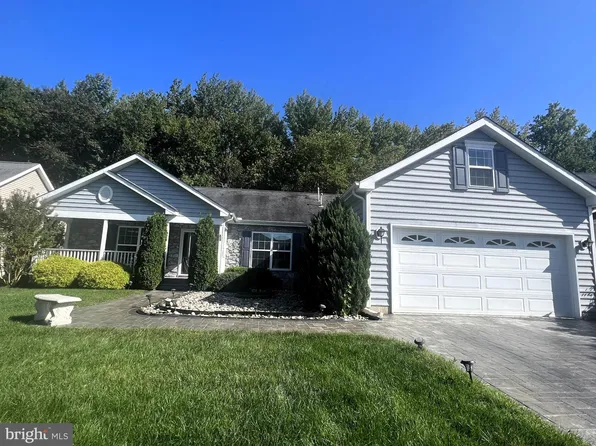 89 Waters Edge Dr, Dover, DE 19904