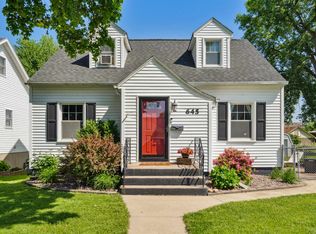 645 Oneill St, Dubuque, IA 52001