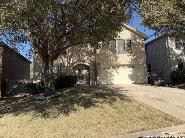 8758 Park Olympia, Universal City, TX 78148