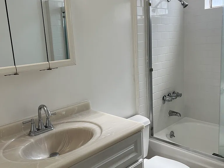 12424 Texas Ave — Photo 20