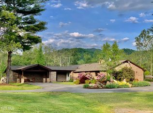 426 River Island Rd, Elizabethton, TN 37643