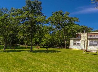 11017 Clyde Acord Rd, Franklin, TX 77856