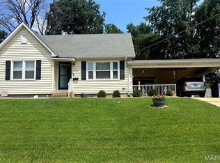 1175 W 9th St, Washington, MO 63090