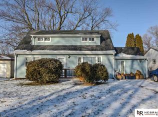 6810 N 41st St, Omaha, NE 68112