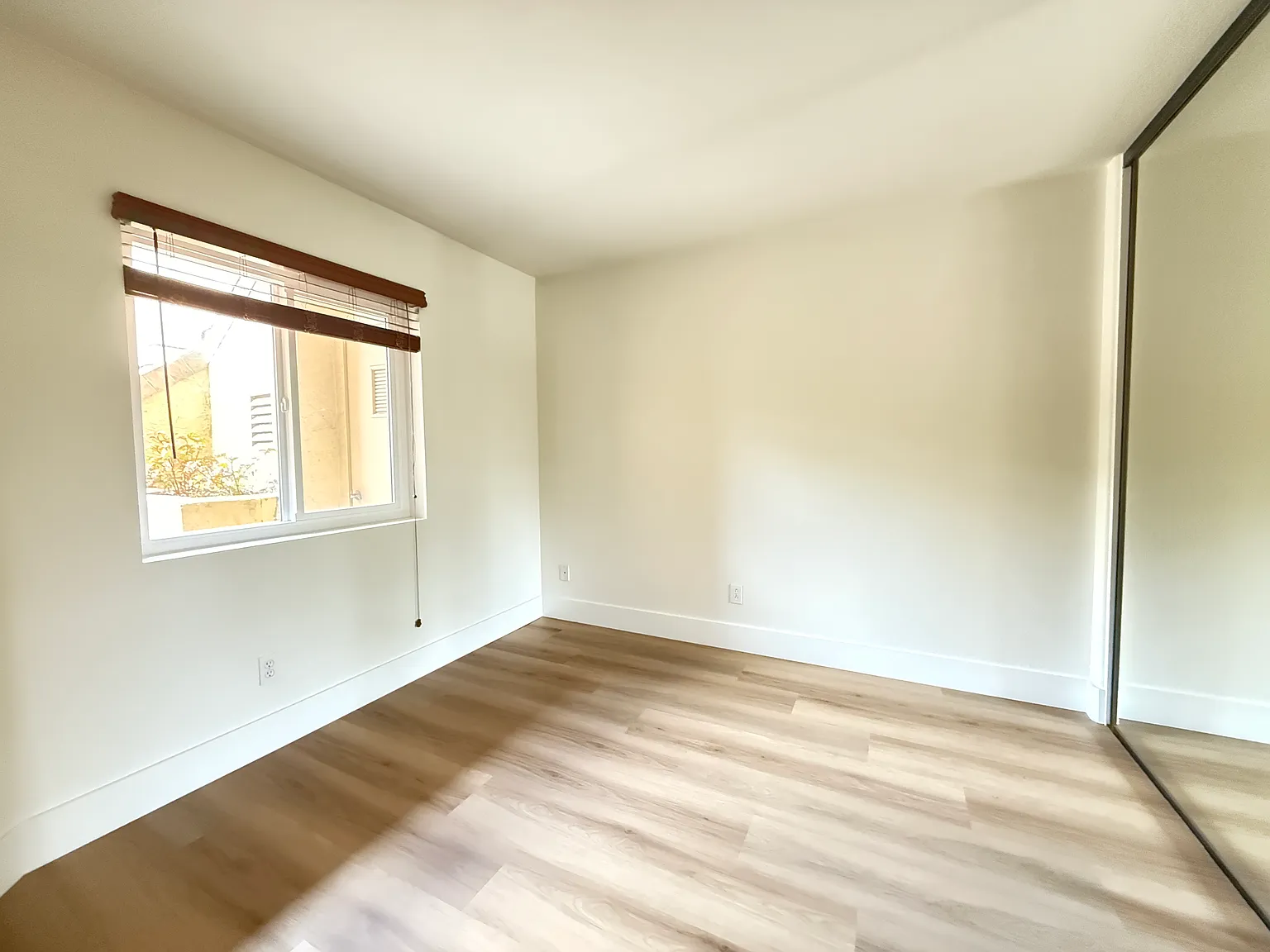 3965 Nobel Dr — Photo 3