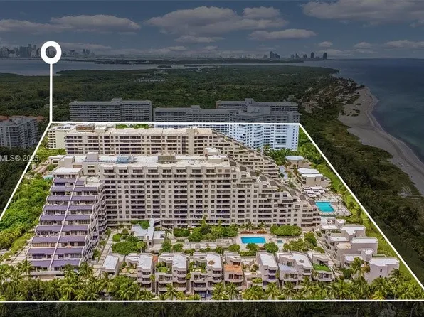 201 Crandon Blvd APT 322, Key Biscayne, FL 33149
