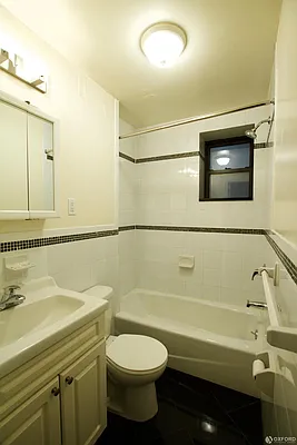 Rented by Oxford Property Group | media 4