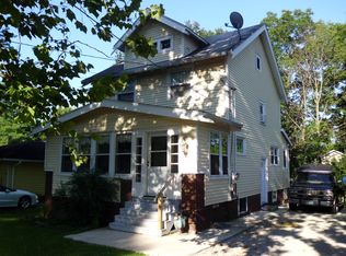 9874 Emerson Ave, Columbia Station, OH 44028