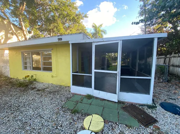 469 Sunset Dr, Key Largo, FL 33037