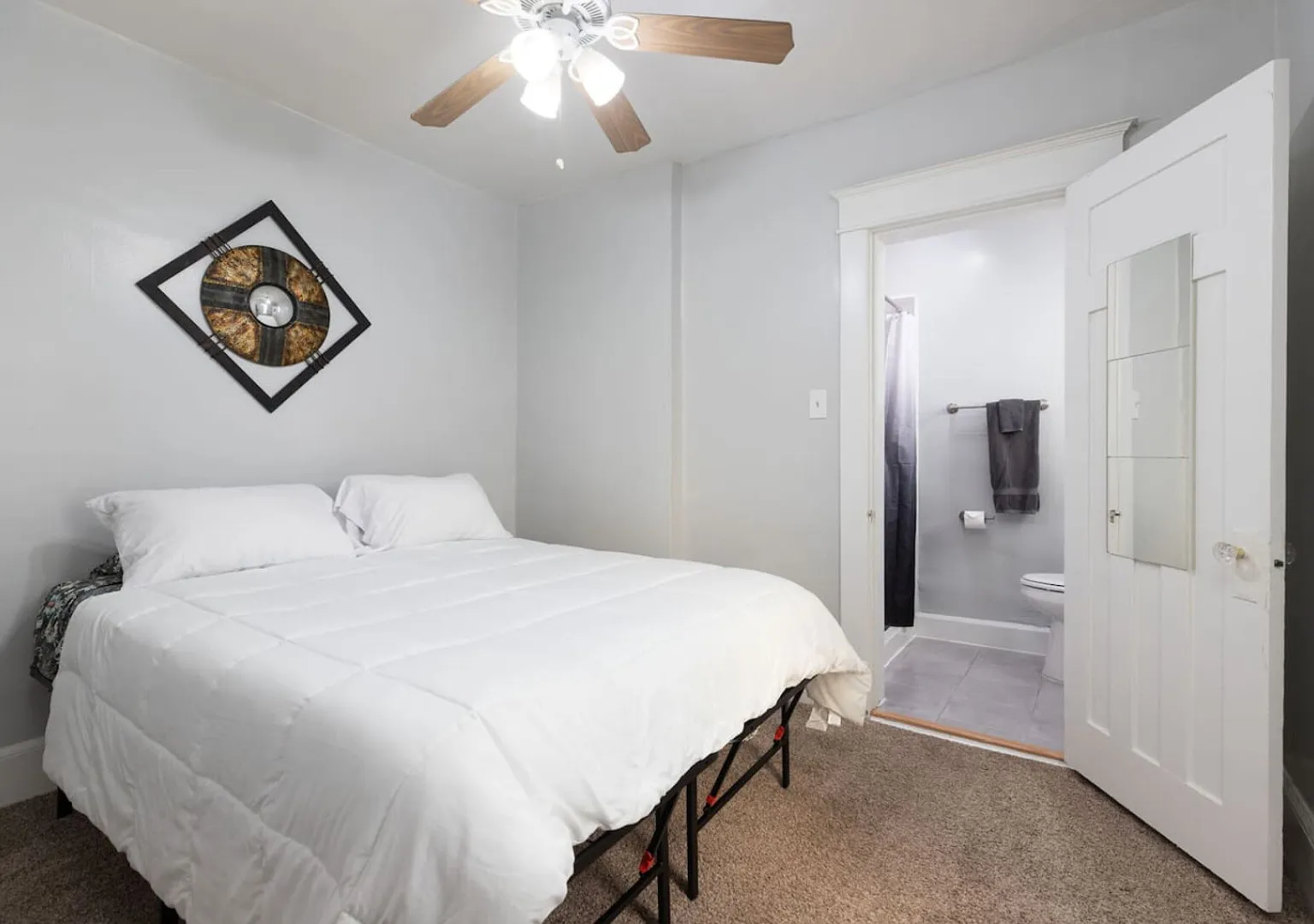 Downtown Apartment - Heart of SLC — Photo 4