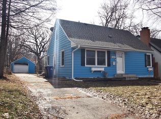 1660 Jessamine Ave E, Saint Paul, MN 55106