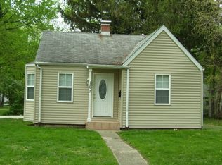 107 S Draper Ave, Champaign, IL 61821