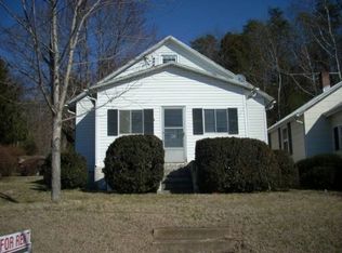 534 E Main St, Scottsville, VA 24590