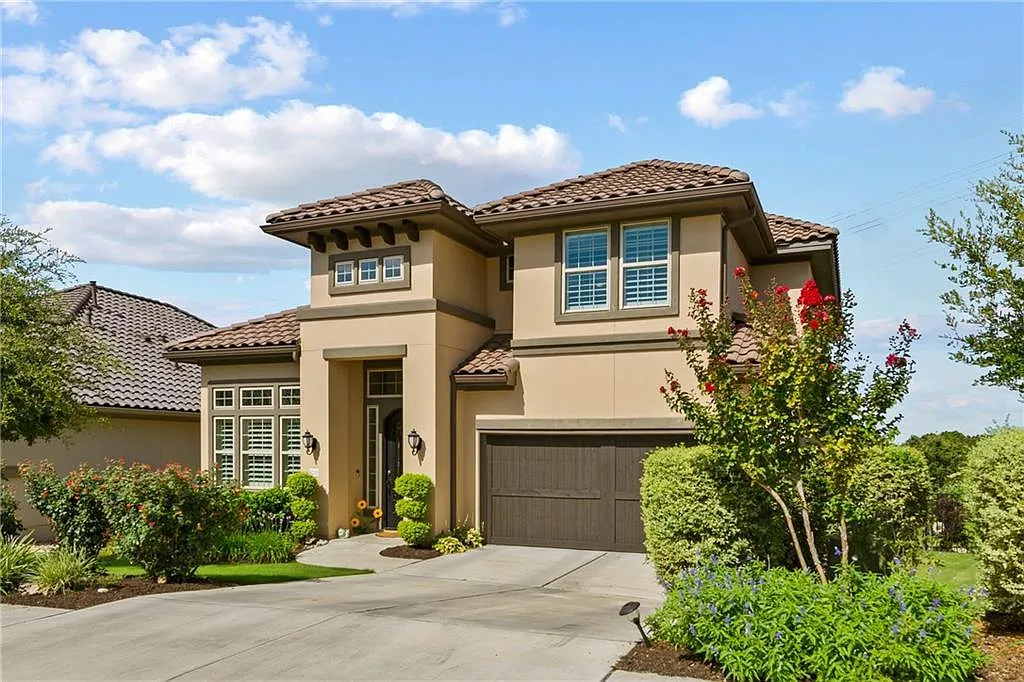 4 bed, 3.5 bath, 3265 sqft, $4,195 — Photo 1