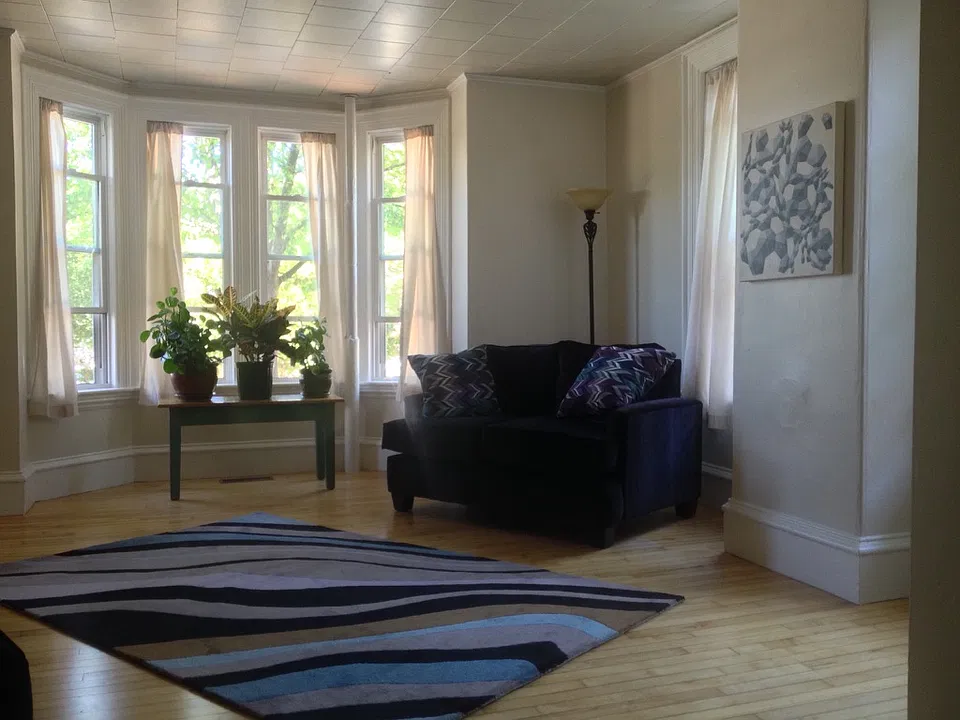 30 Mechanic St #1