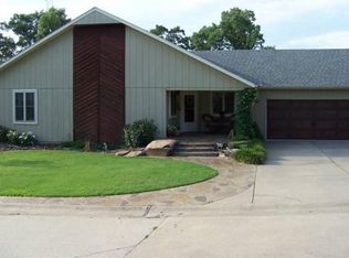 404 W Susan Pl, Neosho, MO 64850