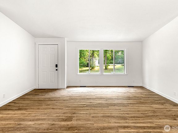 4th image of 15019 Turner Road SE