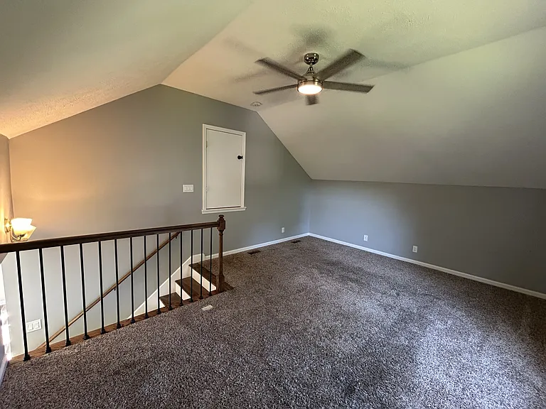 808 Leigh Ann Dr — Photo 10
