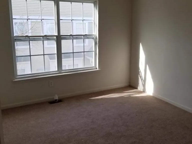 255 Brookfield Dr #255 — Photo 7