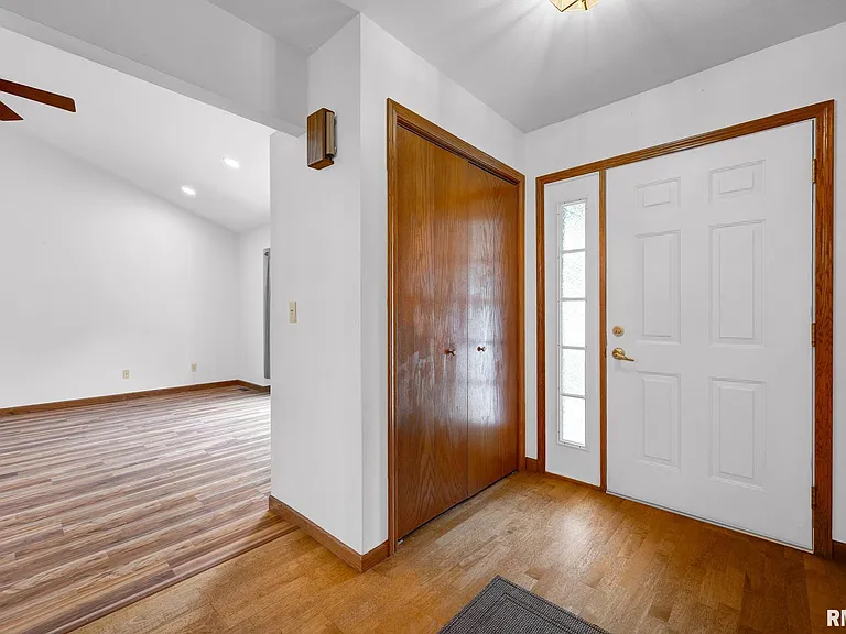 2321 W Pintura Ct — Photo 3