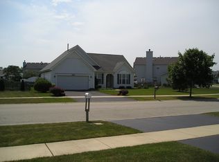 169 Sandalwood Ln, Bolingbrook, IL 60440