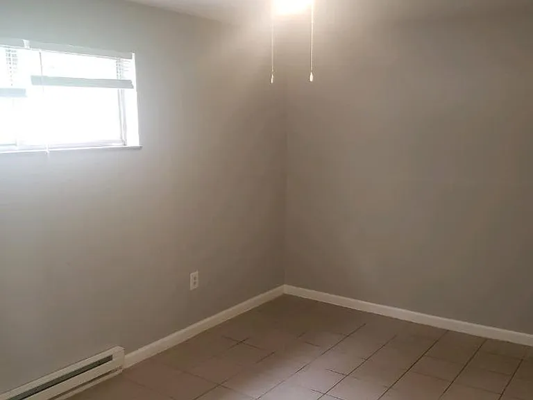 2236 Hanser Dr — Photo 6