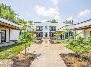 3415 N N Broadway #106, Knoxville, TN 37917