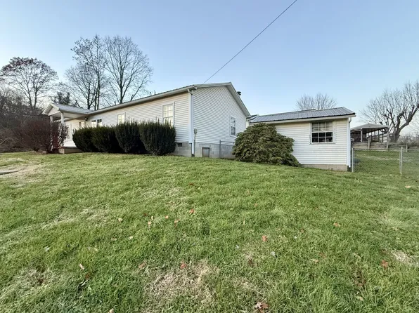 19477 Center St, Trimble, OH 45782