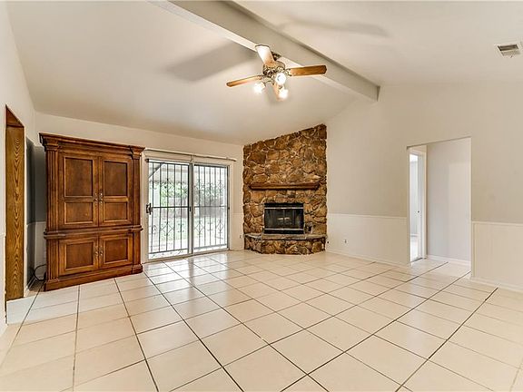 3rd image of 6309 Melinda Dr