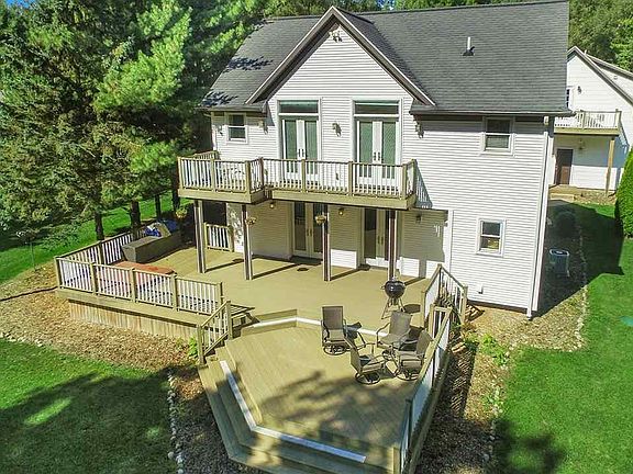 5th image of 470 Skyline Dr