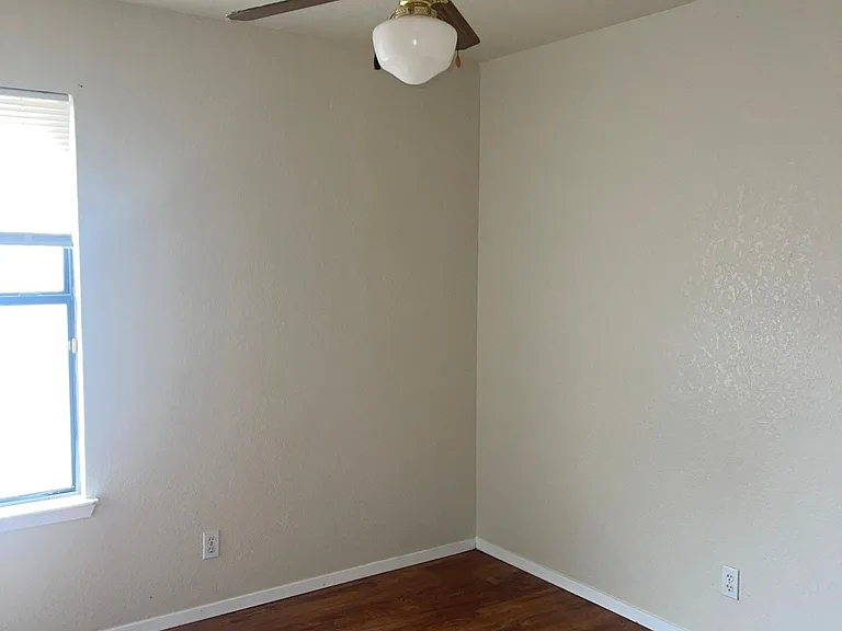 2301 Timberline Dr — Photo 7