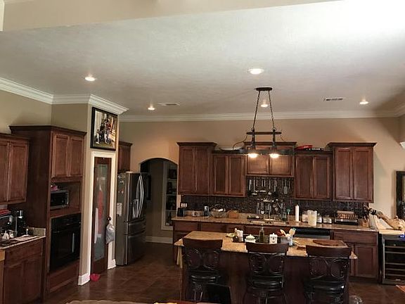 5th image of 554 Hickory Ridge Rd
