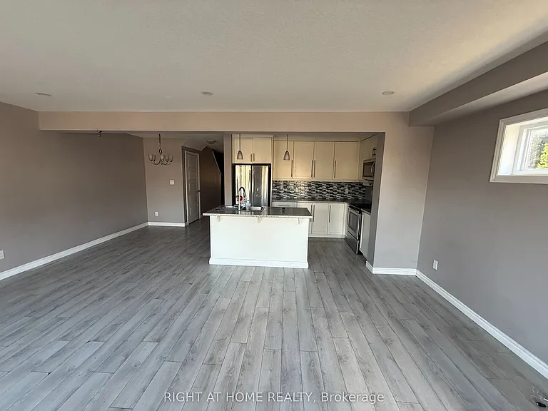133 Templewood Dr — Photo 6