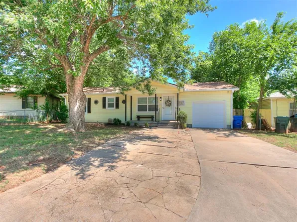 936 Crabtree Cv, Midwest City, OK 73110