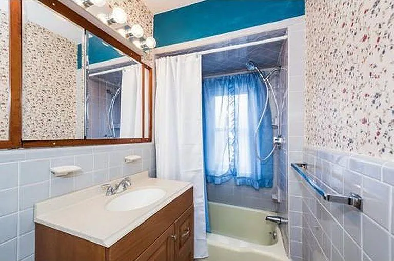 Building Photo - 18 Woodrow Ave #C