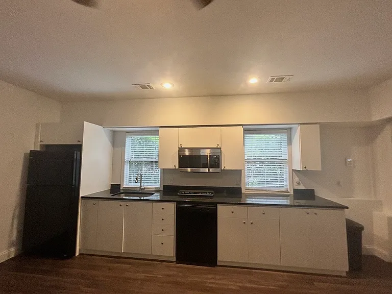 Pin Oak Cir — Photo 5