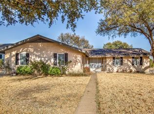 2702 Vancouver St, Irving, TX 75062