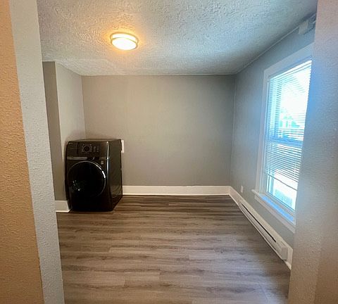 4th image of 1213 12th St APT 12