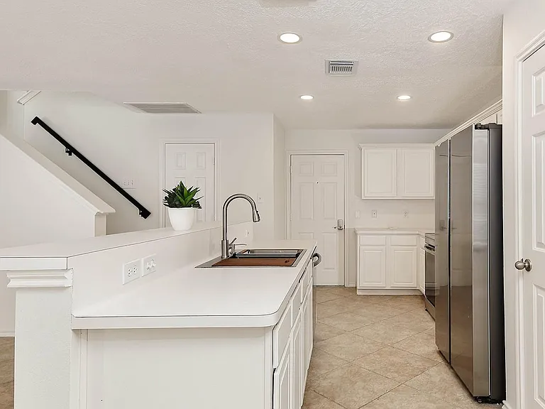 222 Blushwood Pl — Photo 13