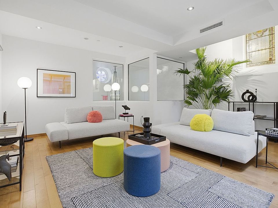 135 W 4th St APT 2W, New York, NY 10012 | MLS #S1812590 | Zillow
