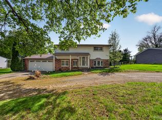 2260 Shankin St, Wolverine Lake, MI 48390