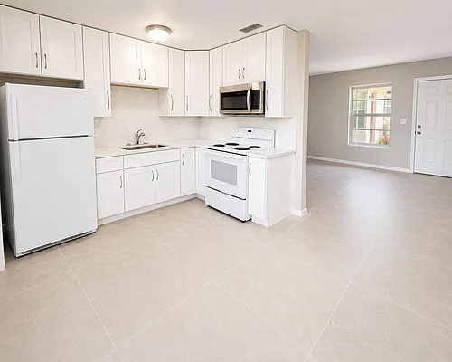 1794 Juno Rd #2 Photo 1