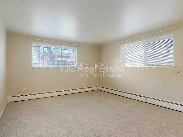 42 N Pearl St #102 — Photo 4