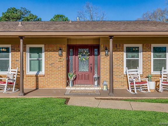 2nd image of 104 Tuckabatchee Ct