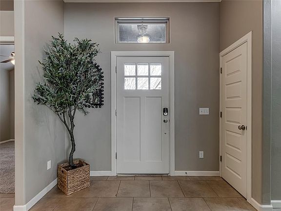 3rd image of 8304 NW 141st Cir
